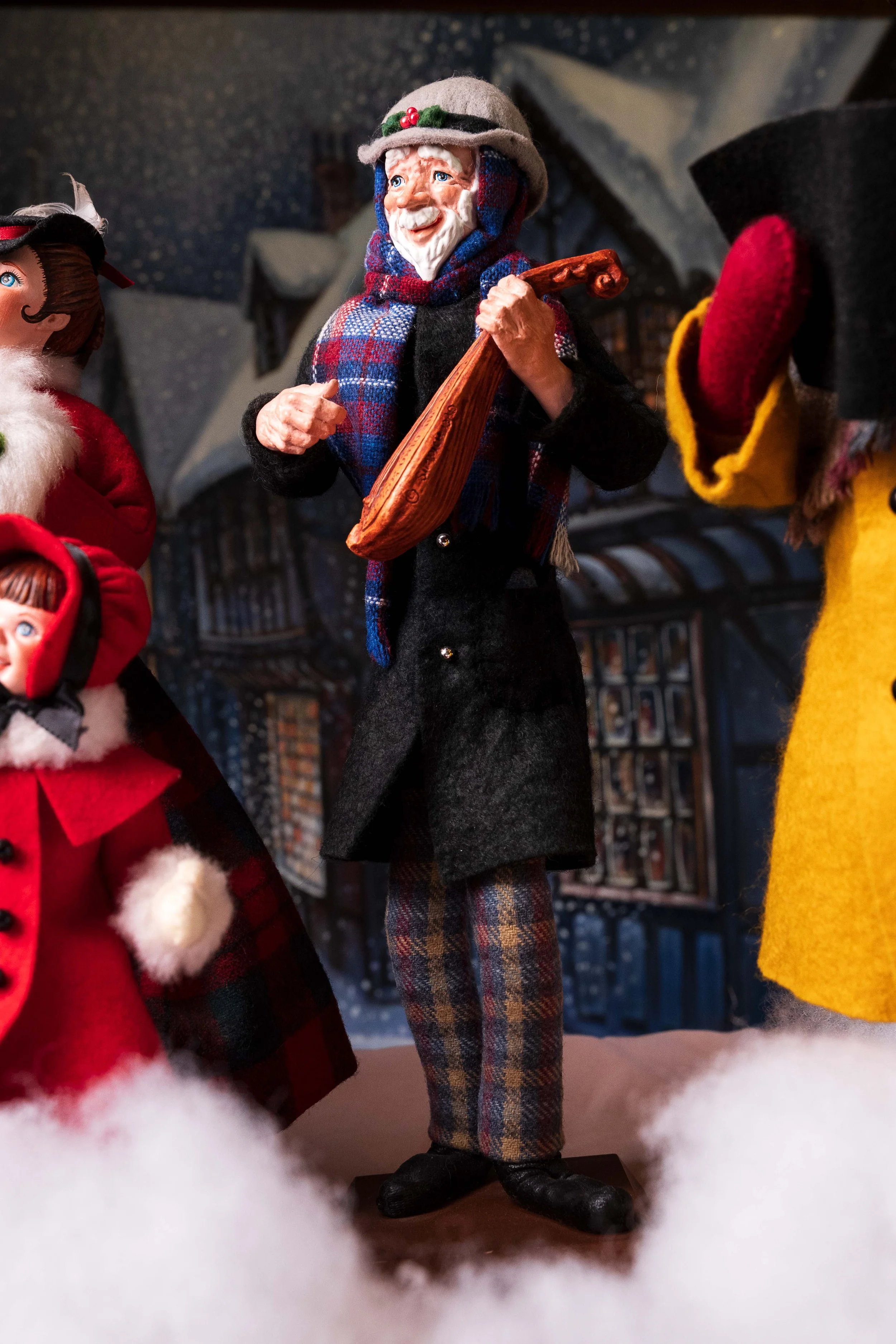 Miss Noel - Carollers Heirloom Condition Signed by Jan Simpich